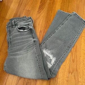 american eagle distressed mom jeans